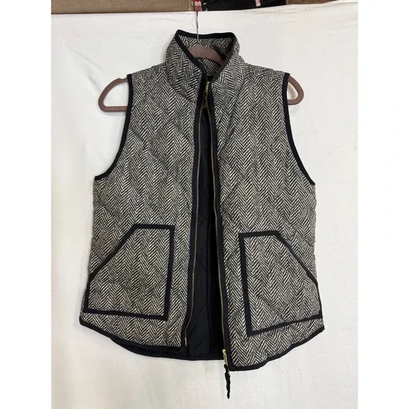 J.Crew Herringbone Excursion Puffer Vest Black White Down Fill Womens Small S - Picture 1 of 5